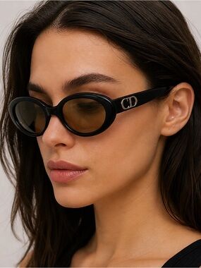 Auth DIOR 2957 Vintage Babydoll Oval Frame black Tan Lens CD logo Sunglasses mod